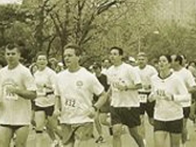 The 2000 Spirit of St. Louis Marathon offers a new course and associated events at the Family Fitness Weekend.