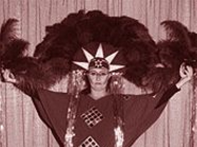 Masquerade competitor Nancy Mildebrandt goes "Aztec techno-tribal" at Archon '99.