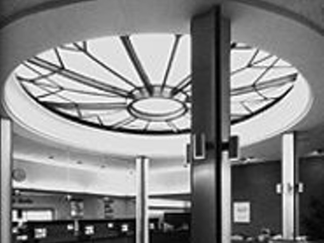 United Missouri Bank of Ferguson, interior view, designed by William Adair Bernoudy