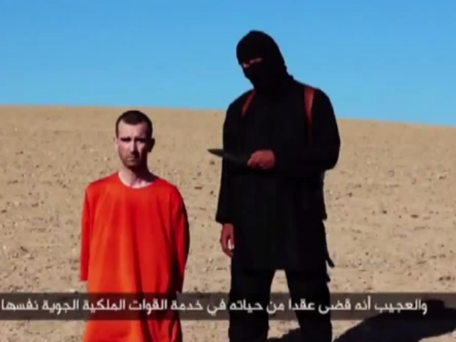 A screengrab from a video from ISIS showing the execution of British aid worker David Haines.