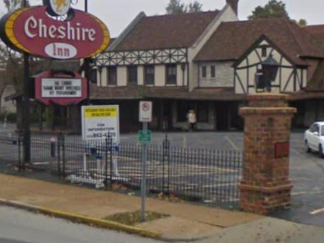 The Cheshire Inn lies just within the St. Louis city limits.