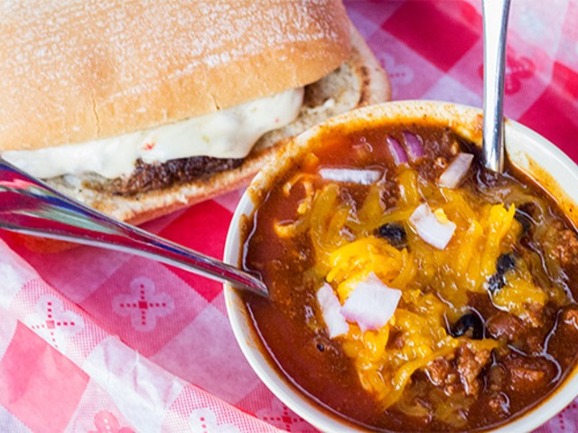 A cup of spicy chili with the "Bourbon Street Burger." | Photos by Mabel Suen