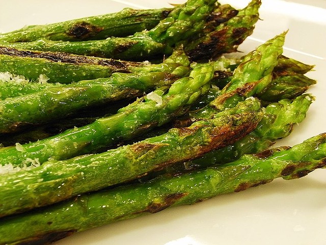 Asparagus, lookin' all tasty. Don't be fooled.