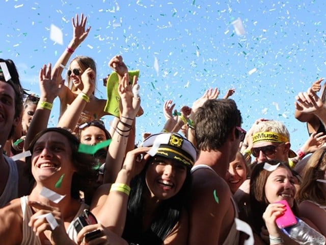 The first of the Summer Rocks music festivals will not happen on Memorial Day.