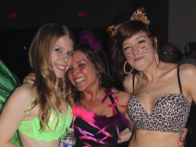 How to Rave: Booty Halloween in Five Blurry, Jaw-Rattling, Scantily Clad Steps [PHOTOS]