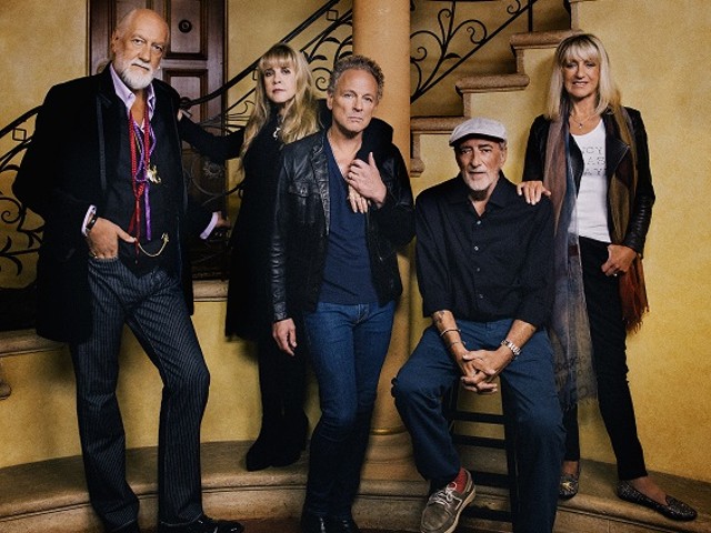 Fleetwood Mac's classic lineup, together again.