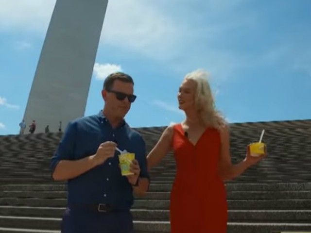 Karlie Kloss Shows Off St. Louis in Today Show Interview