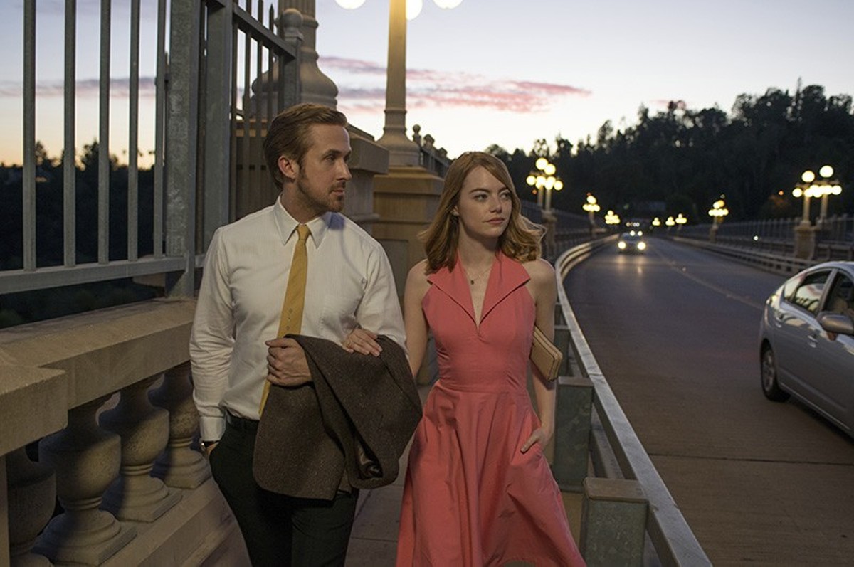 Ryan Gosling and Emma Stone are attractive but only modestly entertaining in La La Land.