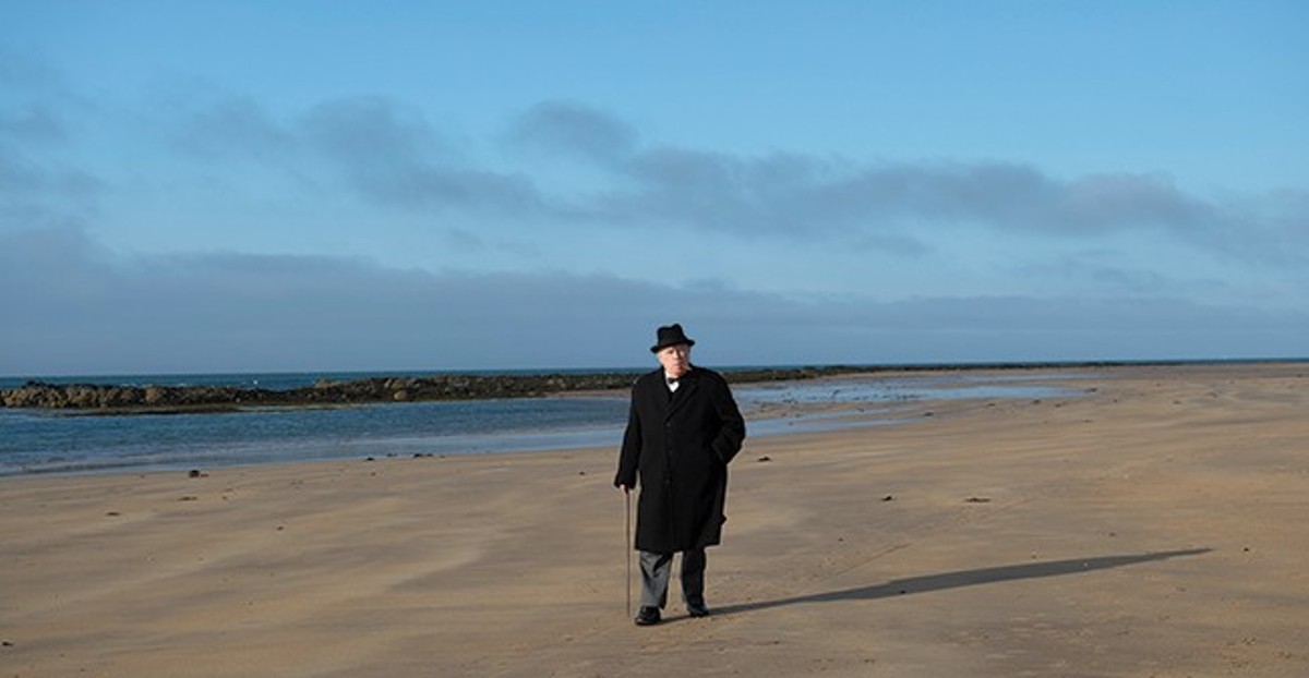 Winston Churchill (Brian Cox) is haunted by past mistakes as he finalizes plans for D-Day.