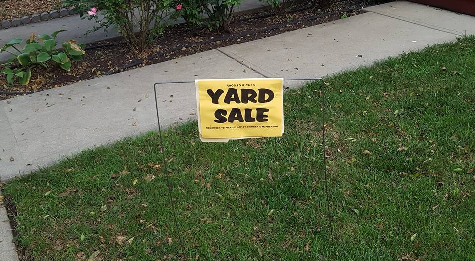 yard_sale_sign.jpg