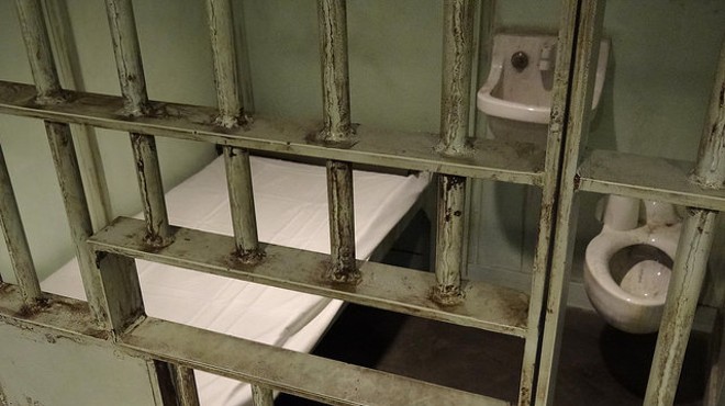 Legislature Bans MO Prisons from Shackling Pregnant Women in 3rd Trimester