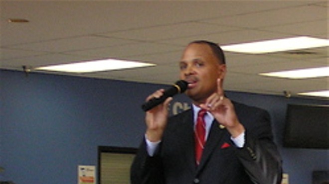 East St. Louis mayor Alvin Parks, Jr., at a town hall meeting earlier this year.