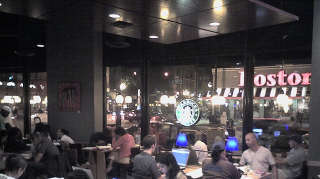 Starbucks to Offer Free Wi-Fi