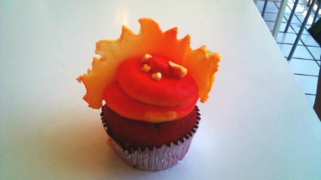 The "Island in the Sun" cupcake from Jilly's.