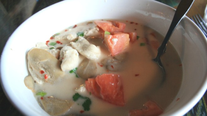 Guess Where I'm Eating this Soup and Win a Gift Certificate to Tee's Golf Grill [Updated with Winner]!