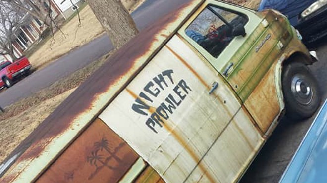 Totally Innocent, Not-Creepy 'Night Prowler' Van For Sale Near St. Louis
