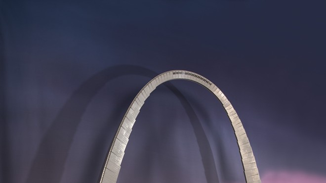 There it is: The Arch in all its Lego glory.