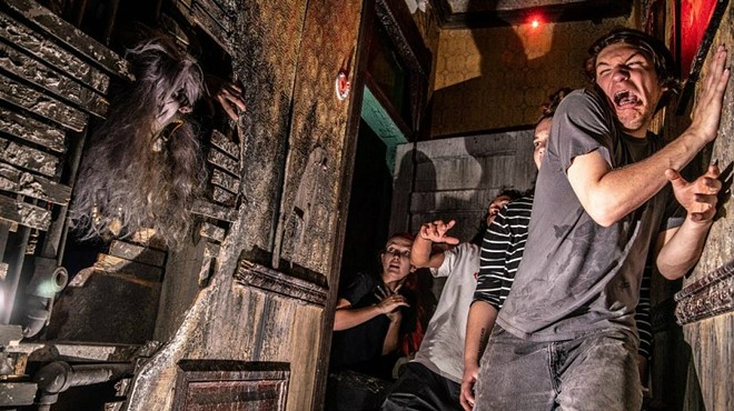 Your Date Will Hold You Tight at This Valentine's Day-Themed Haunted House