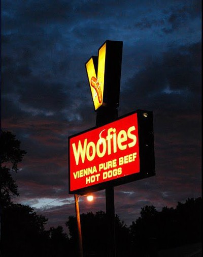 Woofie's