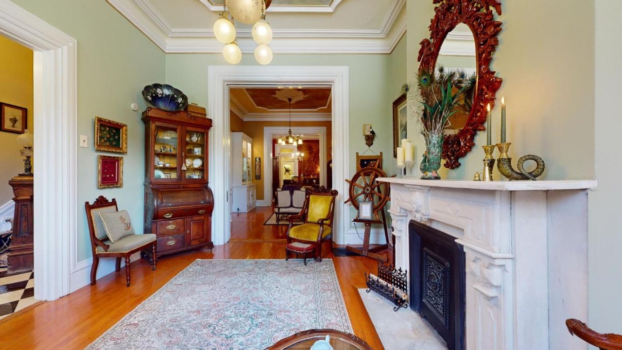 147-Year-Old Lafayette Square Stunner Delights to the Last Detail