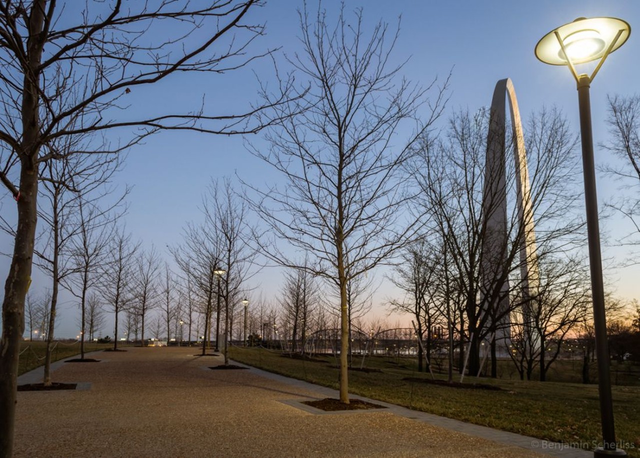 17 Photos Showing the Beauty of St. Louis' CityArchRiver Renovations