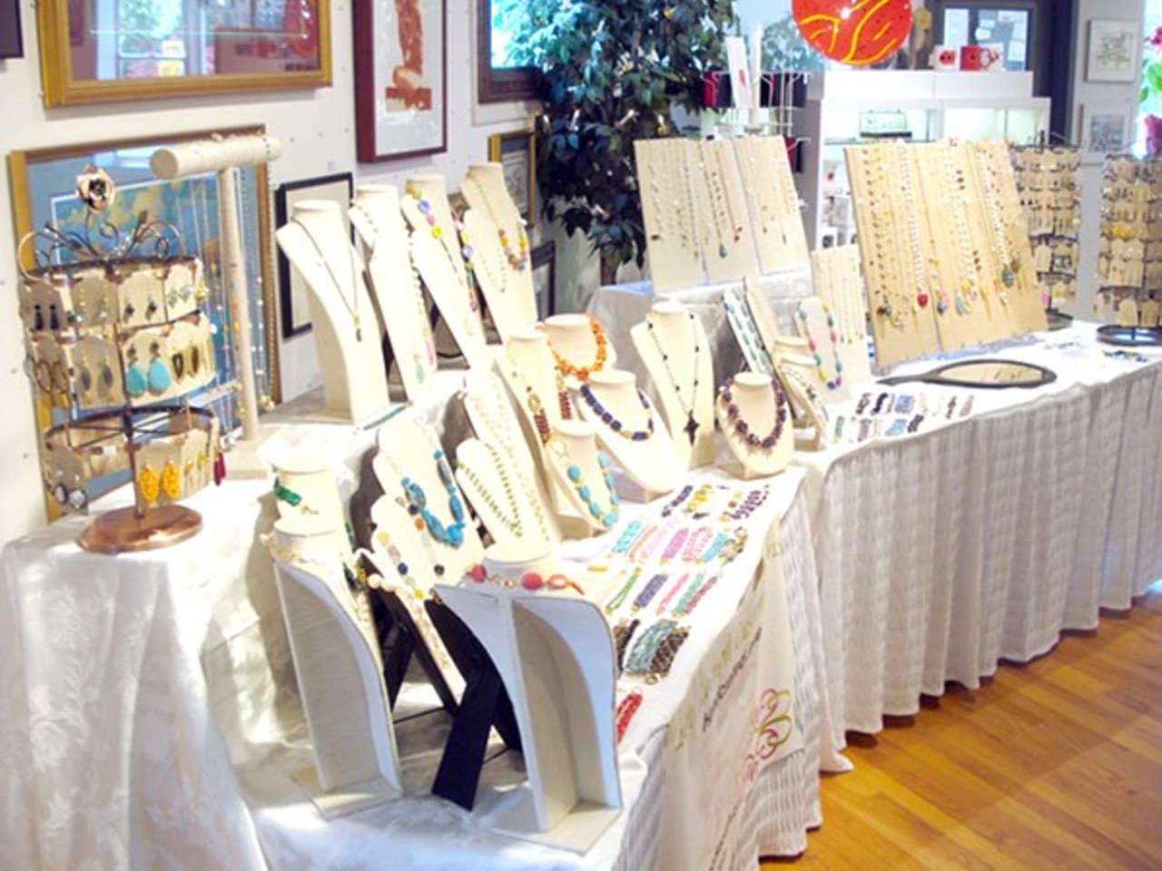 Sip & Shop Jewelry Trunk Show
September 22, 2018
Here you can get drunk and buy jewelry in person instead of just getting drunk and buying jewelry online! This event is free and open to the public.
Check it out here.
Photo courtesy of Norton's Fine Art
