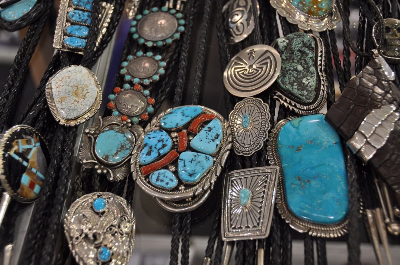 Midwest Metalsmiths Art Show
October 12-13, 2018
This event features 25 local artists and the beautiful creations they make out of silver, gold, copper, precious gemstones and more. Bring your wallet; you won't be able to leave without a few treasures.
Check it out here.
Photo courtesy of International Gem and Jewelry Show / Flickr
