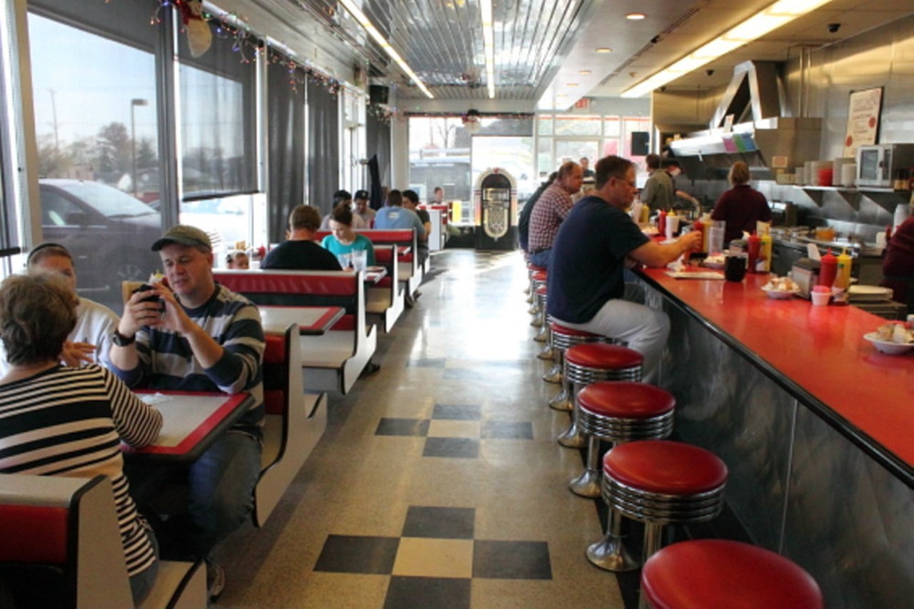 Courtesy Diner
Locations on Hampton Avenue, Kingshighway Boulevard and Laclede Station Road
Courtesy Diner is delightfully old-school, with a cash-only set up and a menu full of diner classics. In addition to serving standards like burgers and milkshakes, Courtesy Diner also declares itself the "Home of the St. Louis Slinger." Stop by for a bite 24 hours a day, seven days a week. RFT photo.