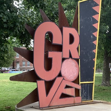 36 Pictures Showcasing the Grove Neighborhood in St. Louis