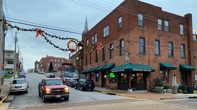 Downtown Washington, within view of the swirling brown Missouri River, is lined with historical red-brick buildings and quaint shops.