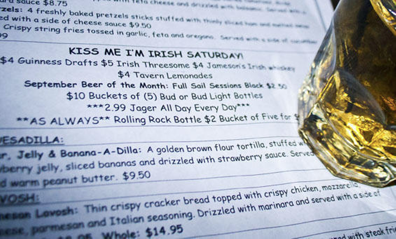Too many "Kiss Me I'm Irish" drink specials at Teakwood's Tavern and Grill in Phoenix, Arizona could lead to an Irish threesome.