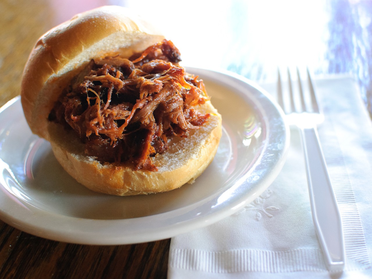 Gladstone's restaurant and bar slung a Cajun Pulled Pork Sandwich to their Taste of Soulard patrons.
