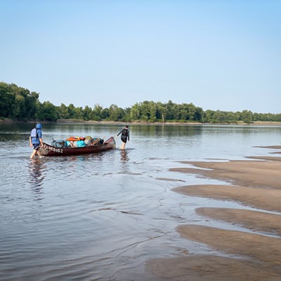 An 100-Mile Canoe Trip Shows Off the Glory of Missouri's Rivers