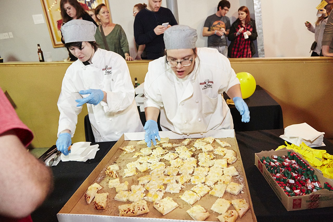 Awesomely ?Cheesy Moments From RFT's Mac and Cheese Throwdown? ?