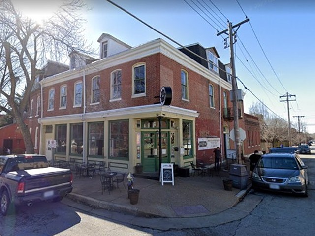 An exterior photo of Benton Park Cafe.