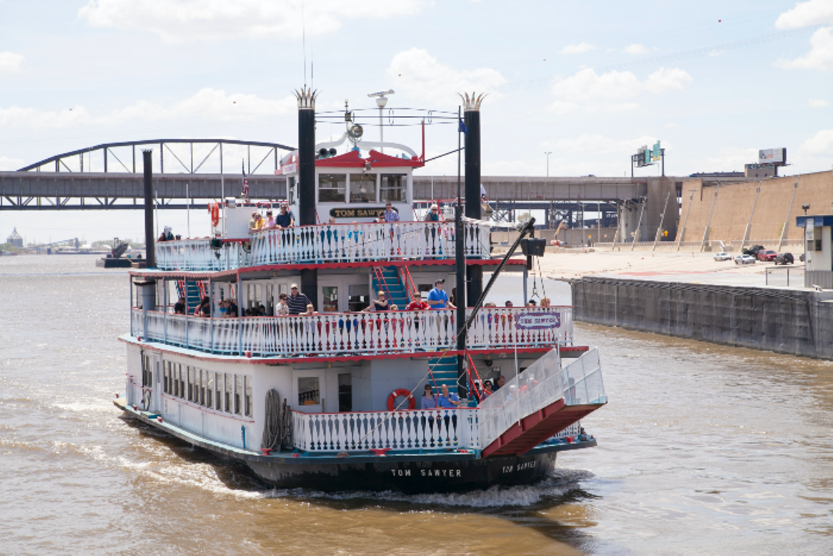 KDHX's Riverboat Shuffle is a trip through St. Louis music history.
