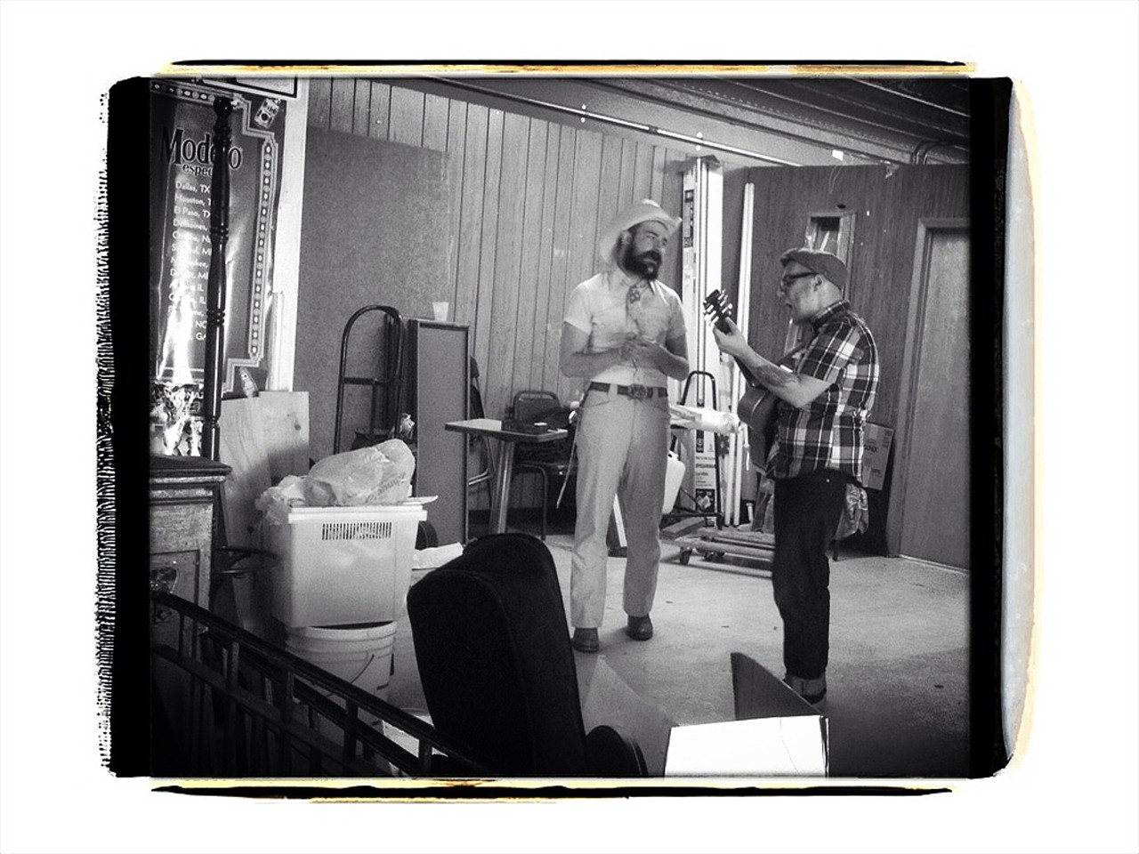 Ryan Koenig (Pokey LaFarge, Rum Drum Ramblers) and Mat Wilson ("Doormat," also of Rum Drum Ramblers) practice backstage