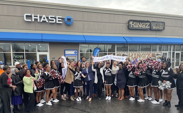 Chase Bank celebrated the ribbon cutting of its newest St. Louis branch in the Covenant Blu-Grand Center neighborhood.