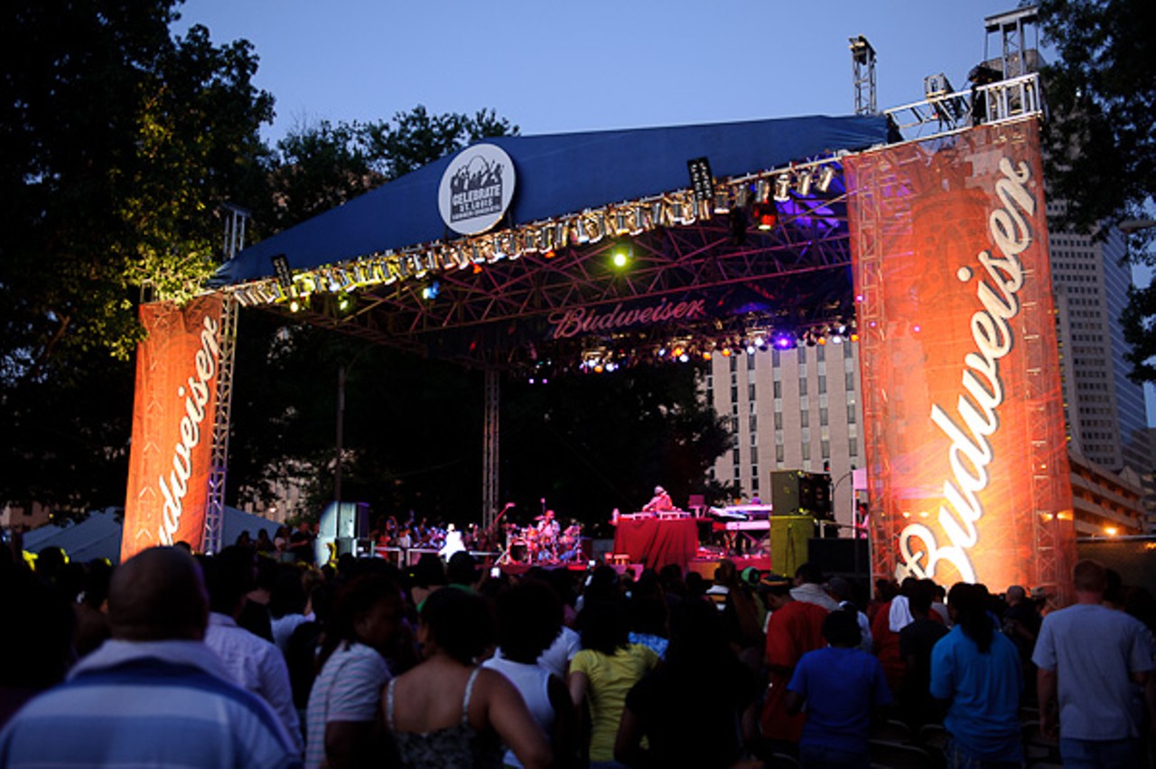 Common kicks off this year's free Celebrate St. Louis Summer Concerts on the Budweiser Main Stage.