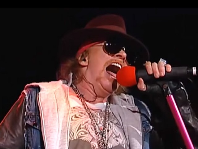Axl Rose is not, in fact, ready to return to St. Louis.