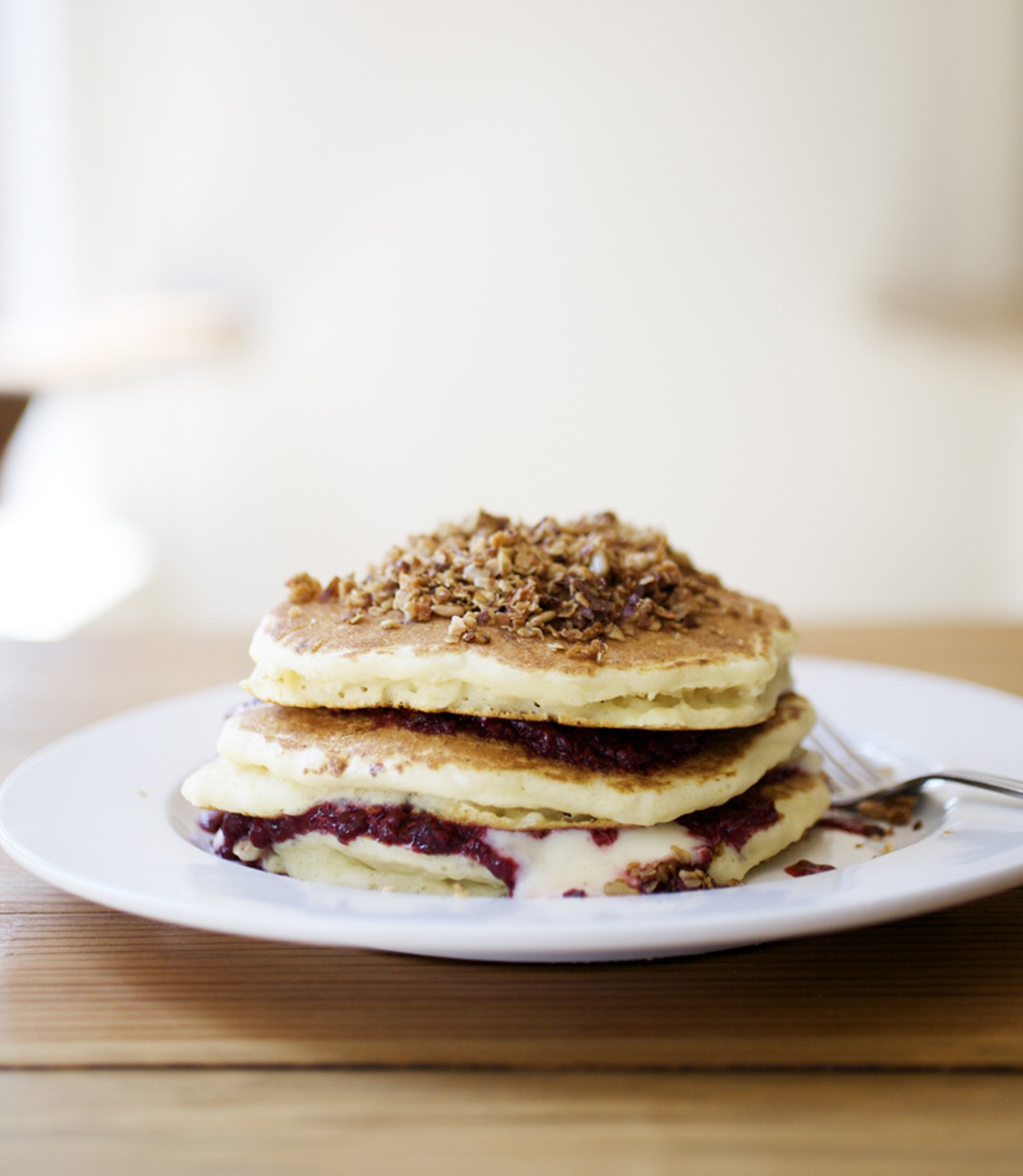 Clara Cakes - pancakes, raspberry, mascarpone and granola.