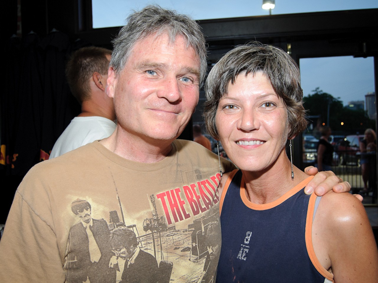 Dave Udell and Valerie Pennington got introduced to Uncle Tupelo by mistake (heckling the band at their CD release show) but grew to love them.