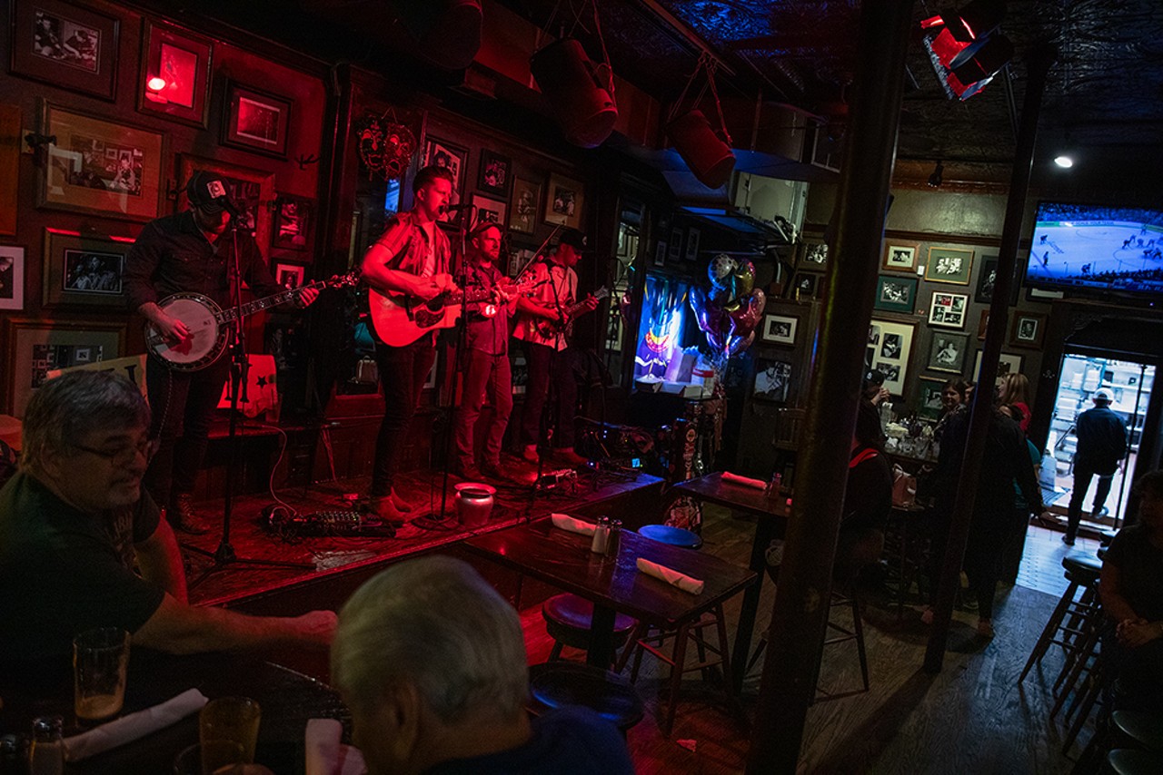 JigJam's Residencies at McGurk's Are a Must-See for Irish Bluegrass Lovers