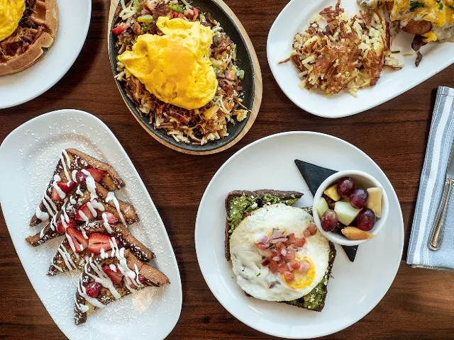 Both breakfast fare and new nighttime offerings are on the menu at the new location of Kingside Diner.