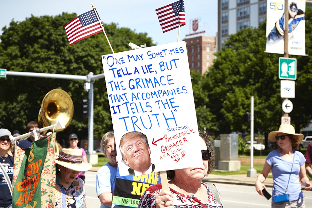 #MarchforTruth Drew Hundreds to Downtown St. Louis Opposing Trump