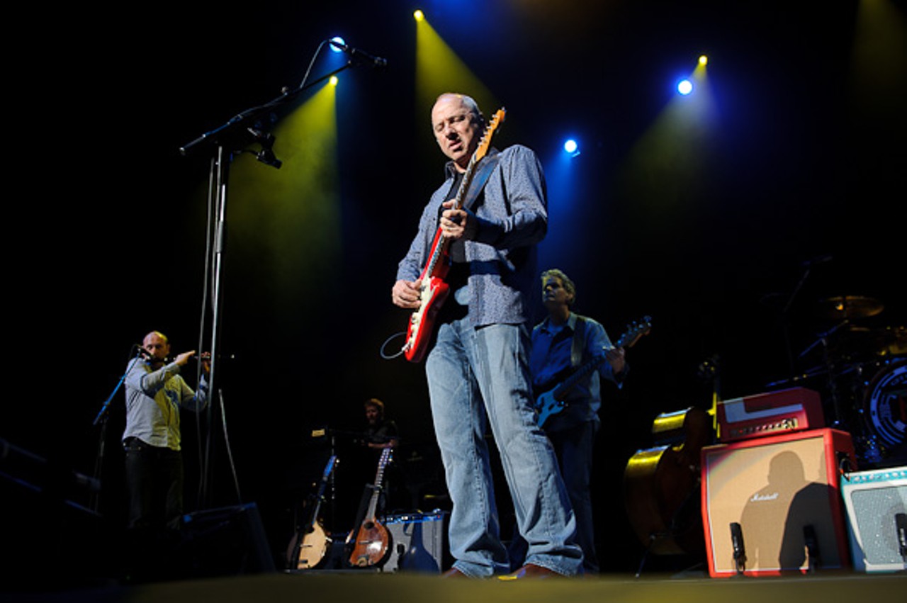 Mark Knopfler's performance on April 22, 2010 at the Fabulous Fox Theatre in Midtown.