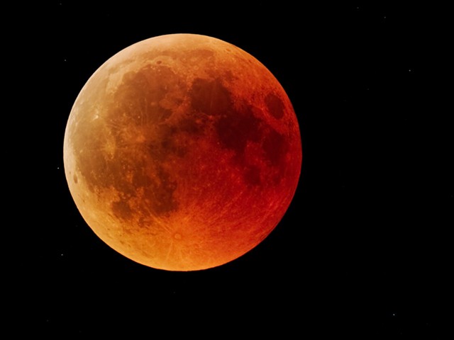 Lunar Eclipse 27 VII 2018. A blood moon will be viewable on Sunday night.