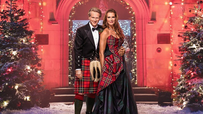 Cary Elwes (left) and Brooke Shields in Netflix's A Castle for Christmas.