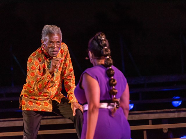 André De Shields (Lear) and Rayme Cornell (Goneril) in the 2021 St. Louis Shakespeare Festival production of King Lear.