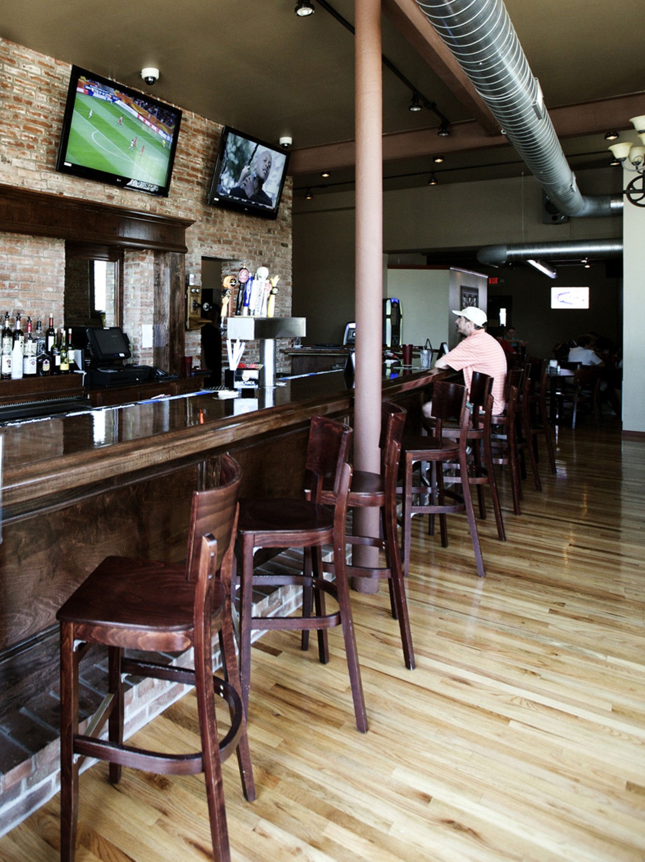The bar at Quincy Street Bistro.